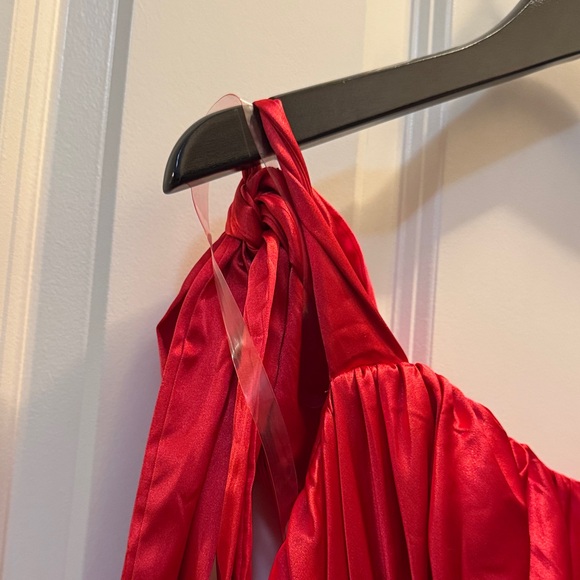 CINDERELLA DIVINE 7490 Sleeveless A-Line Satin Evening Dress Red Size 10 Prom - Picture 9 of 11